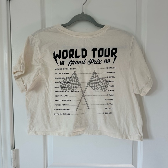 Love & Lazy Days World Tour Grand Pre Graphic Crop Top T-Shirt - Picture 4 of 4